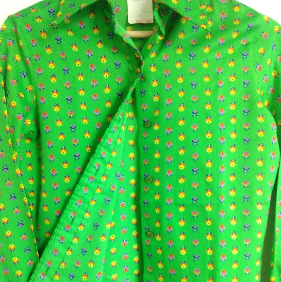 1970's Lady Manhattan button down shirt - Picture 3 of 4